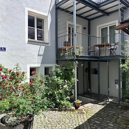 Im Rosenhof Appartement *