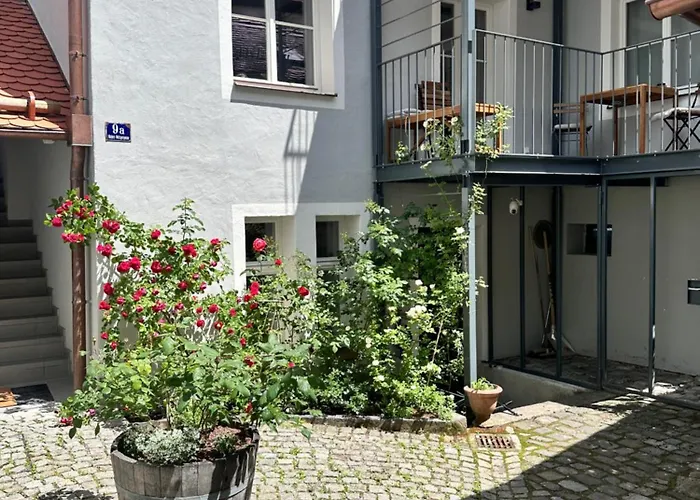 Im Rosenhof